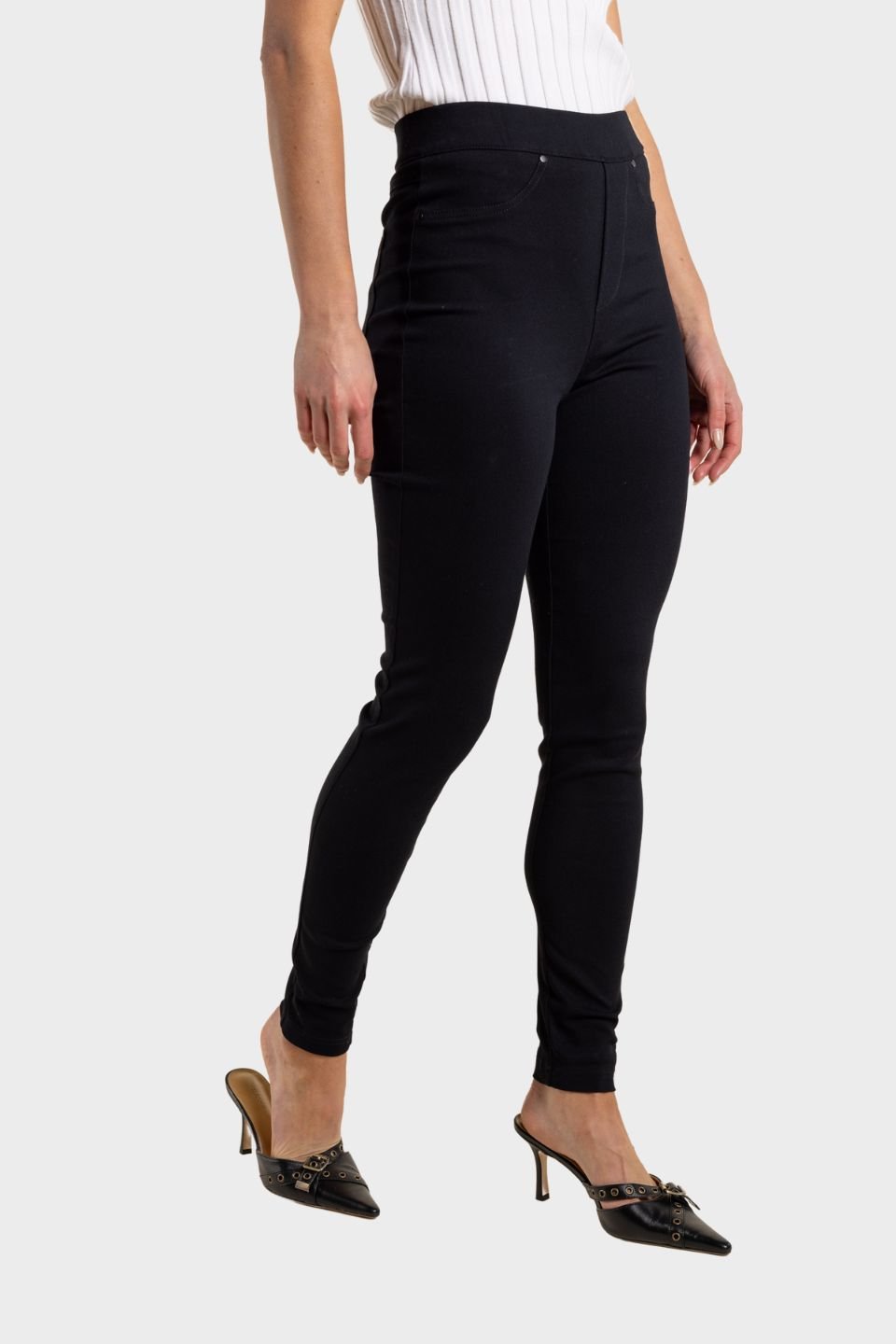 Two-T’s Pull On Jean