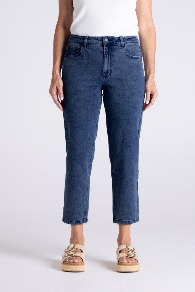 Two-T’s 7/8 Straight Leg Jean