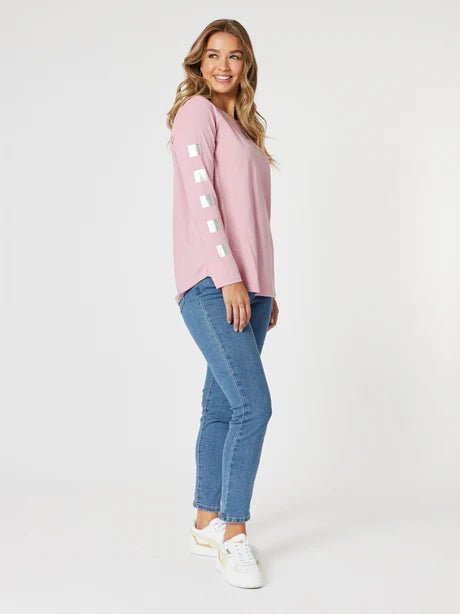 Threadz Chicago Slim Leg Jean