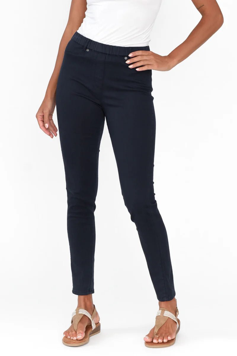 Cafe Latte Stretch Jeggings Navy