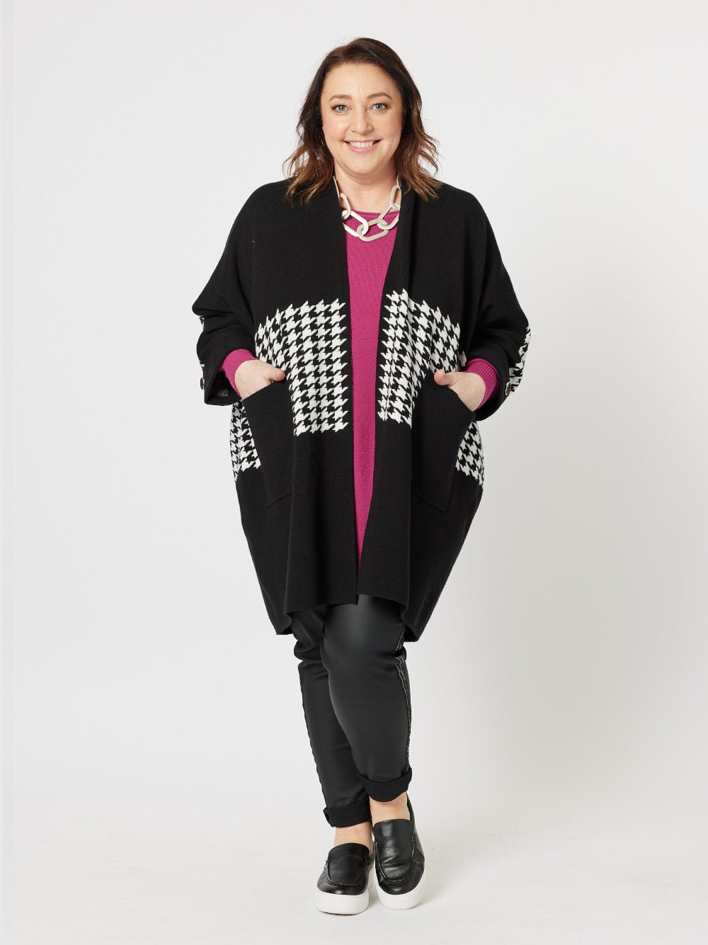 Clarity Houndstooth Trim Knit