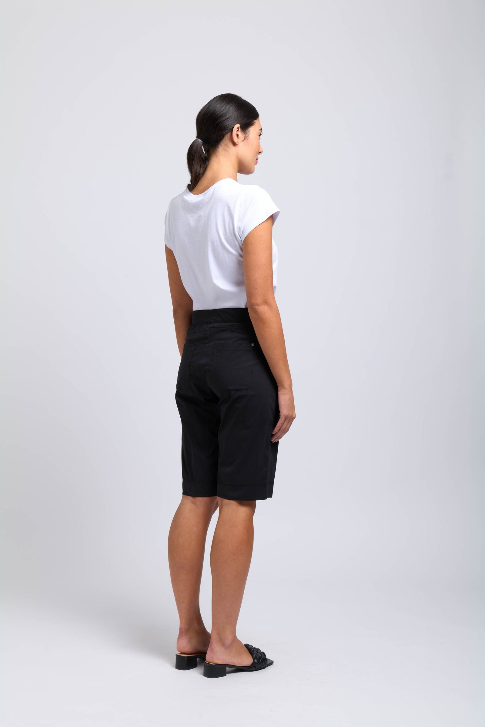 Foil Tee Off Short Black