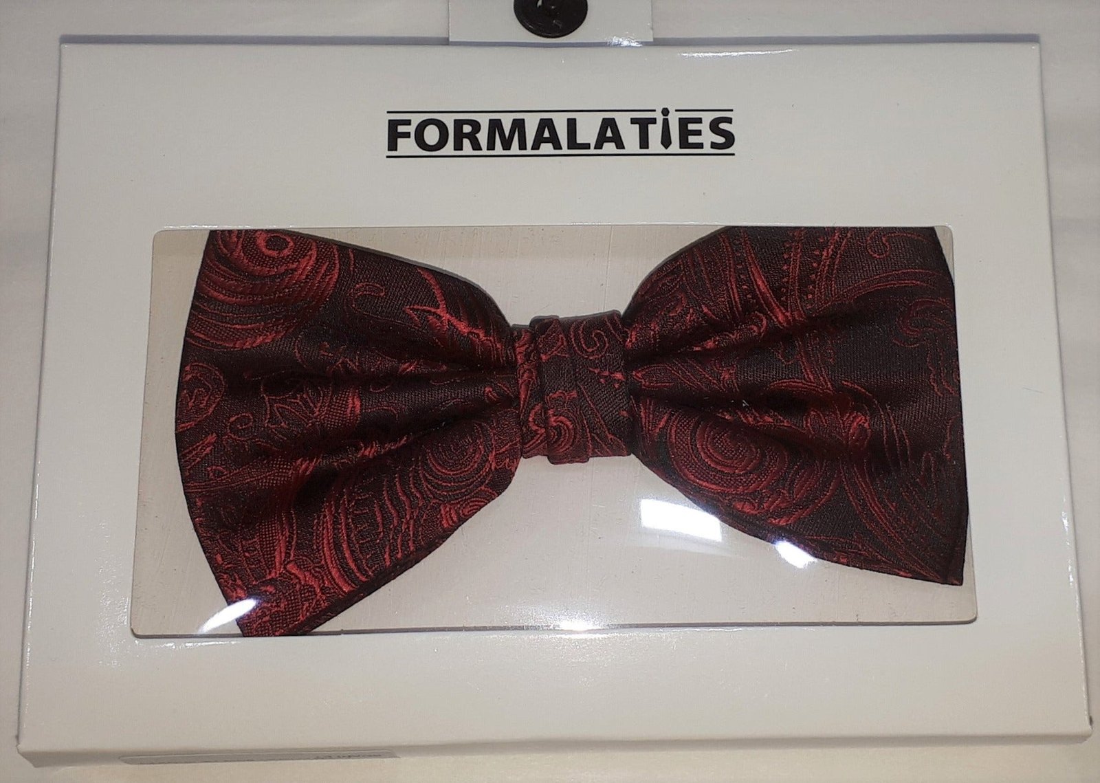 Formal Paisley Bow Tie Scarlet